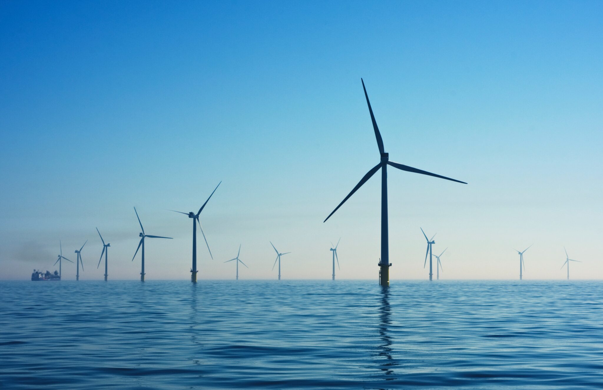 Offshore-wind-farm-wind-energy-renewables-2048x1327